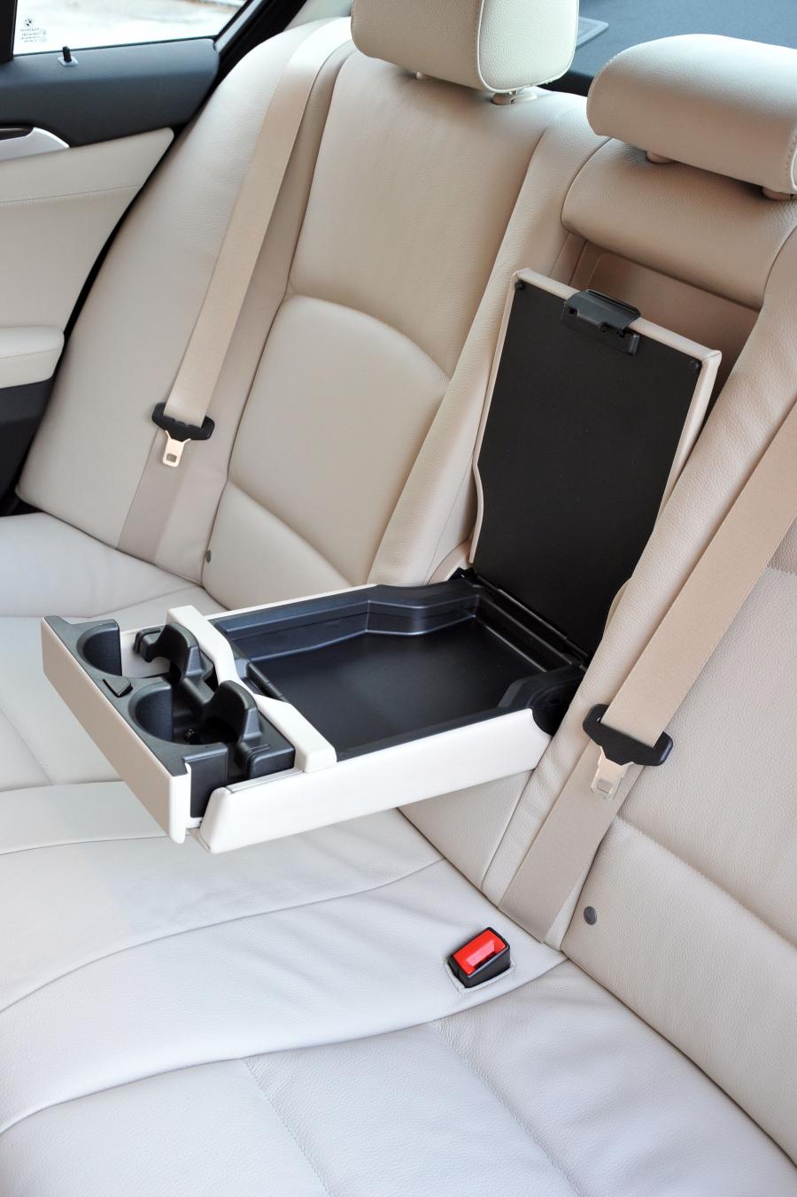  BMW ActiveHybrid 5 2012 года  (фото 20 из 157)